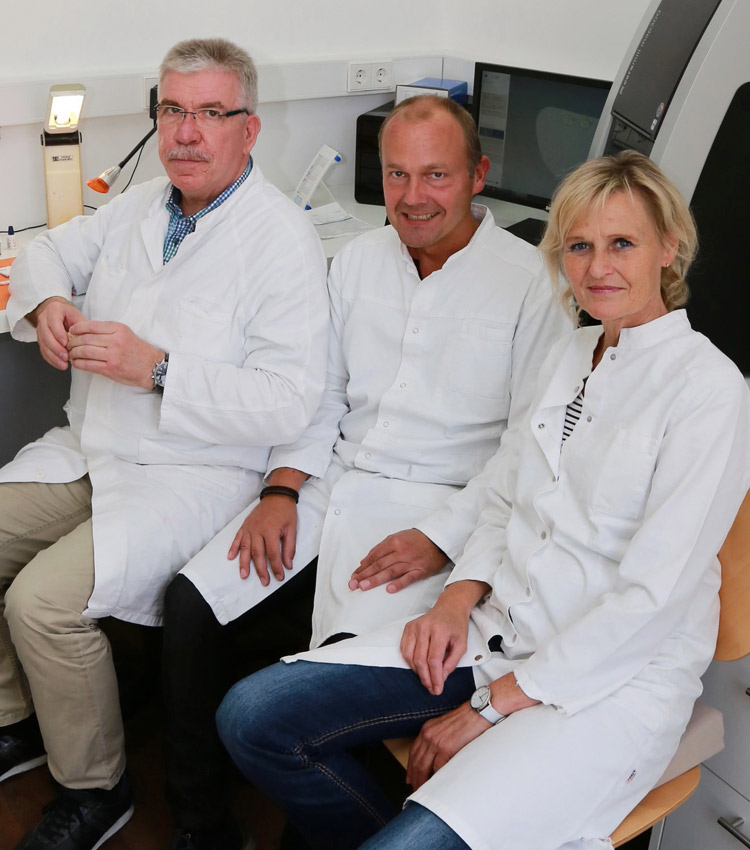 Zahntechnikermeisterin/ Zahntechniker